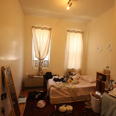 Rented by Nooklyn NYC LLC | media 28