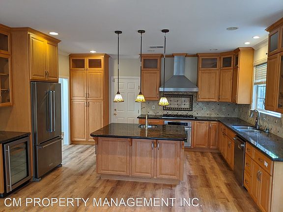 2nd image of 7679 Squirewood Way