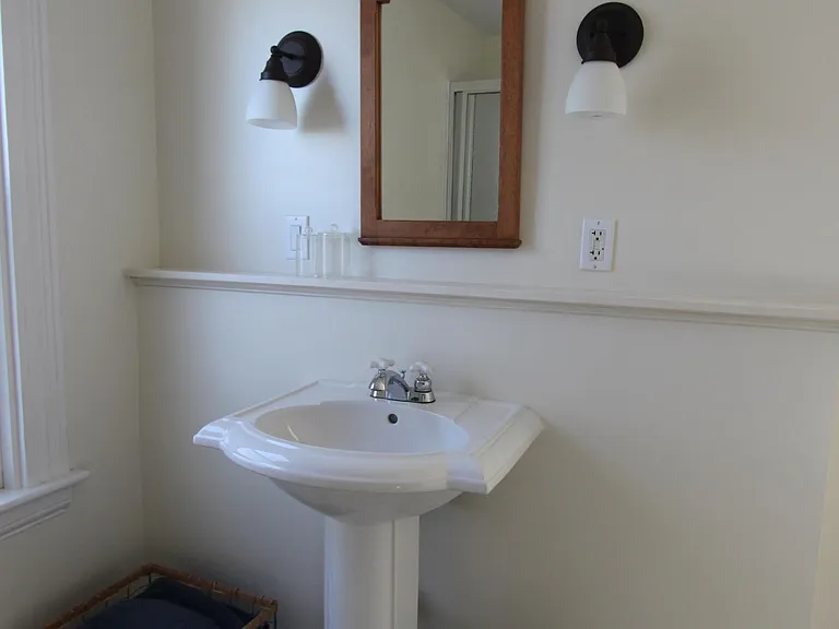 Full Bathroom - Second Floor