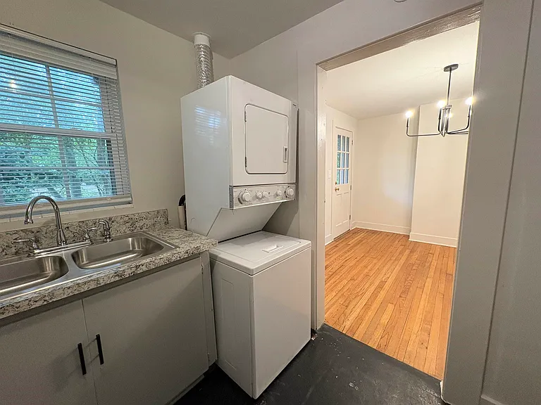 202 E Bradford Rd #3 — Photo 13