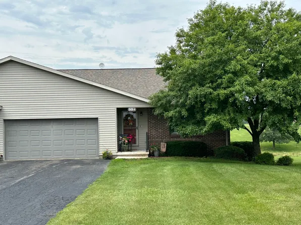 15459 Henry Rd APT A, Morrison, IL 61270