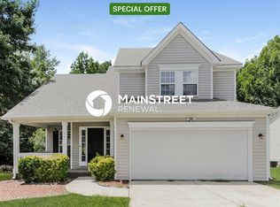 7817 Ebony Rd, Charlotte, NC 28216