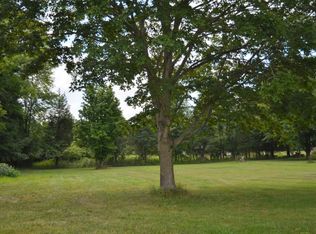 15593 N County Farm Ln, Mount Vernon, IL 62864