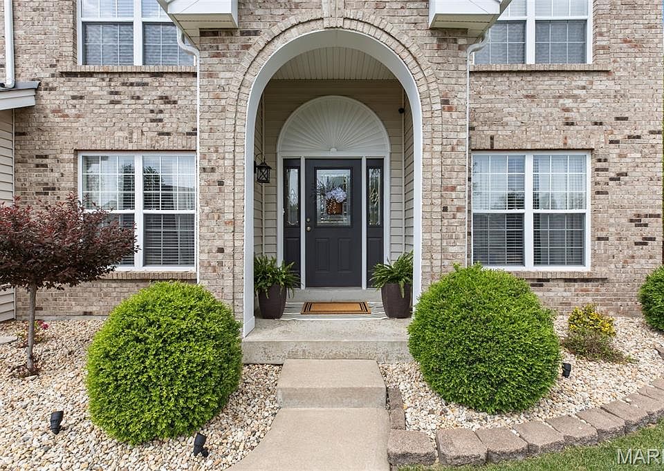 13 Macleod Ct, Dardenne Prairie, MO 63368 | Zillow