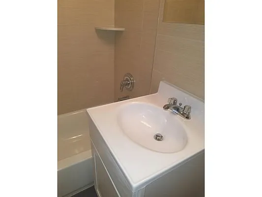 Rented by D S J Realty LLC | media 25