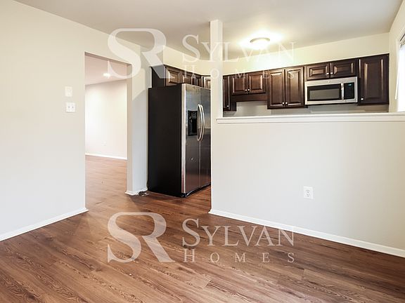 5th image of 40 Western Winds Cir