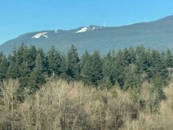 680 Seylynn Cres #909, North Vancouver, BC V7J 0B5