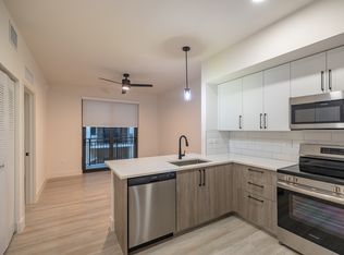 Bay Pointe Apartments, Miami, FL 33157