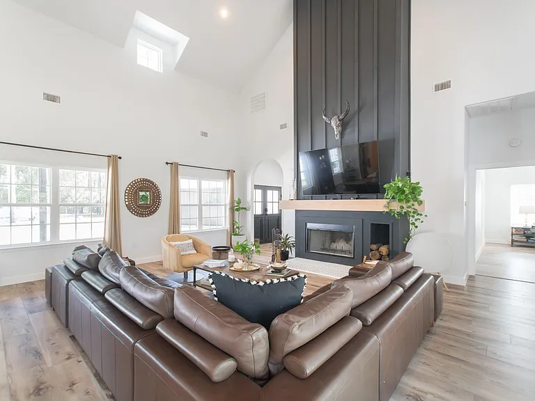 5 W Forest Ct — Photo 8