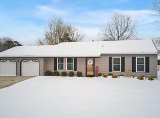 8 Hercules Ct, Sewell, NJ 08080