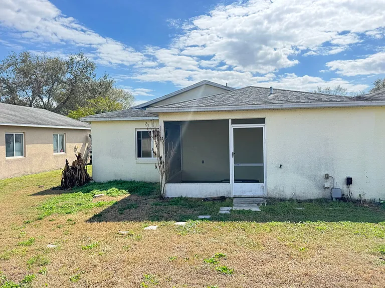 817 Eastern Ave — Photo 38
