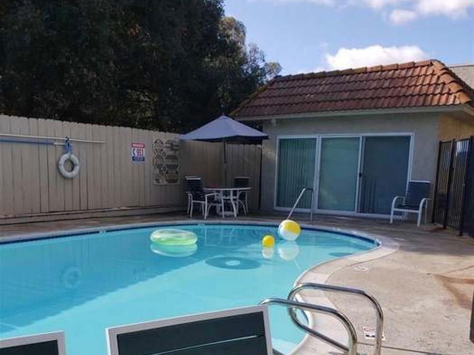 1st image of 12716 Lakeshore Dr APT A
