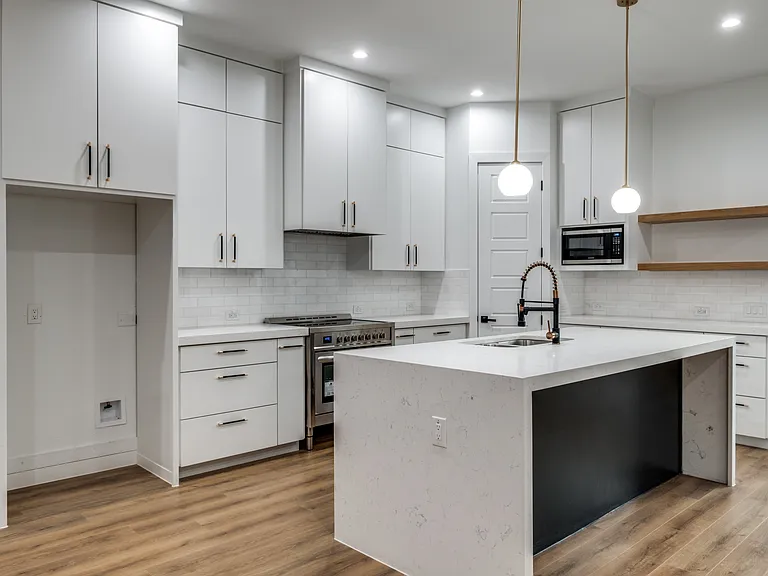 2343 Hondo Ave #2345 — Photo 9