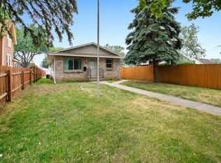 1556 Beech St, Saint Paul, MN 55106