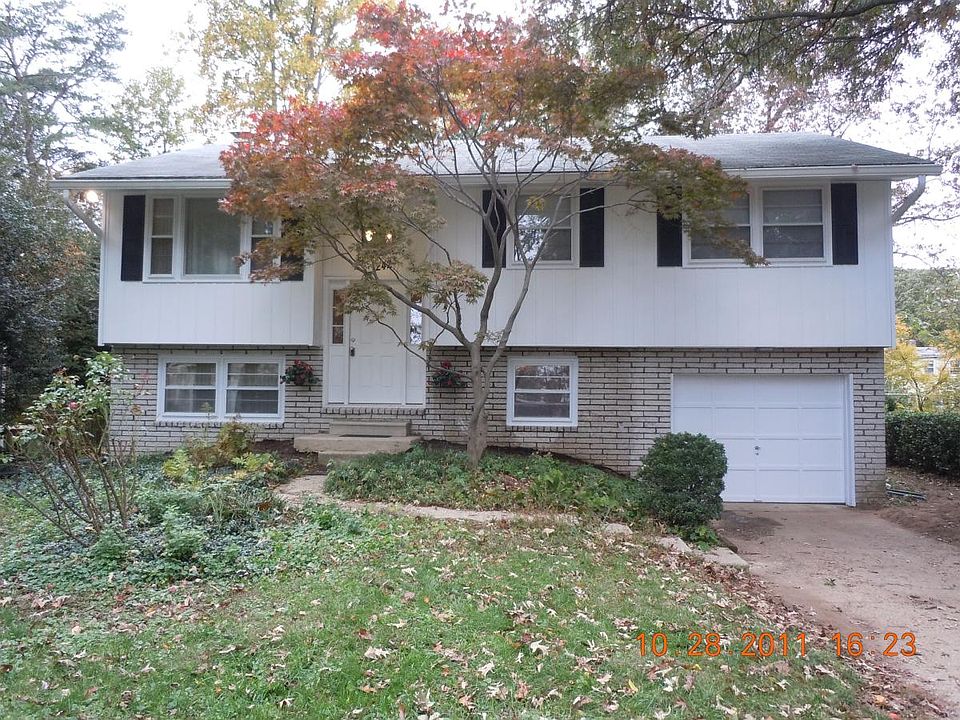 1st image of 1242 Pine Hill Dr