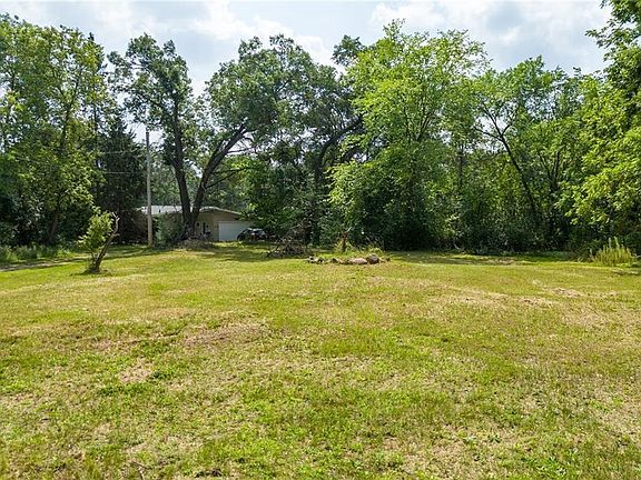 2nd image of 1005 Grant Street