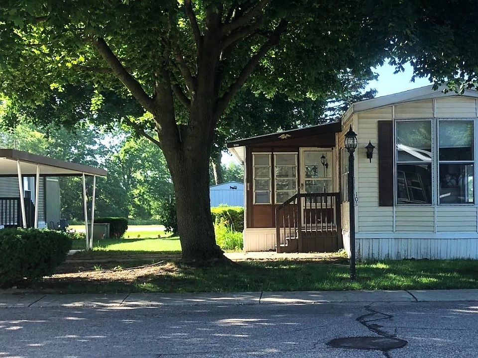 1st image of 101 Spruce Dr