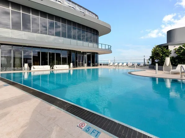 1000 Brickell Plz Unit 2101, Miami, FL 33131