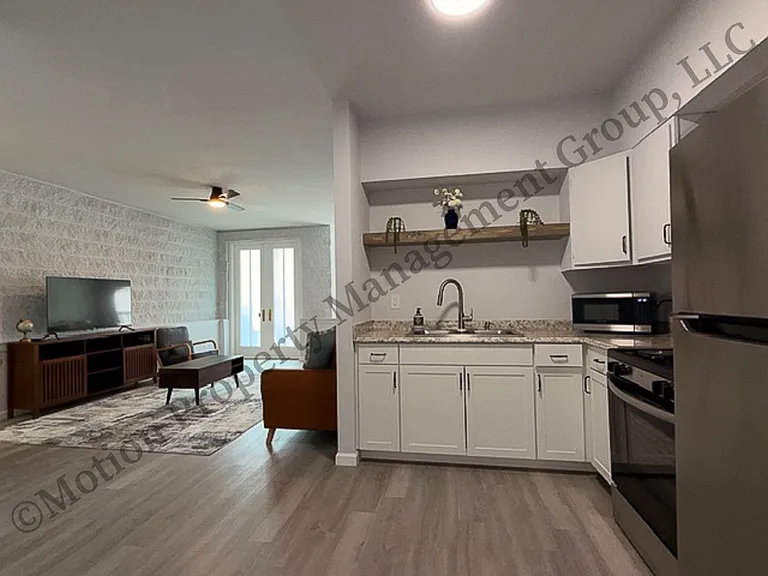 6918 Northside Dr — Photo 7