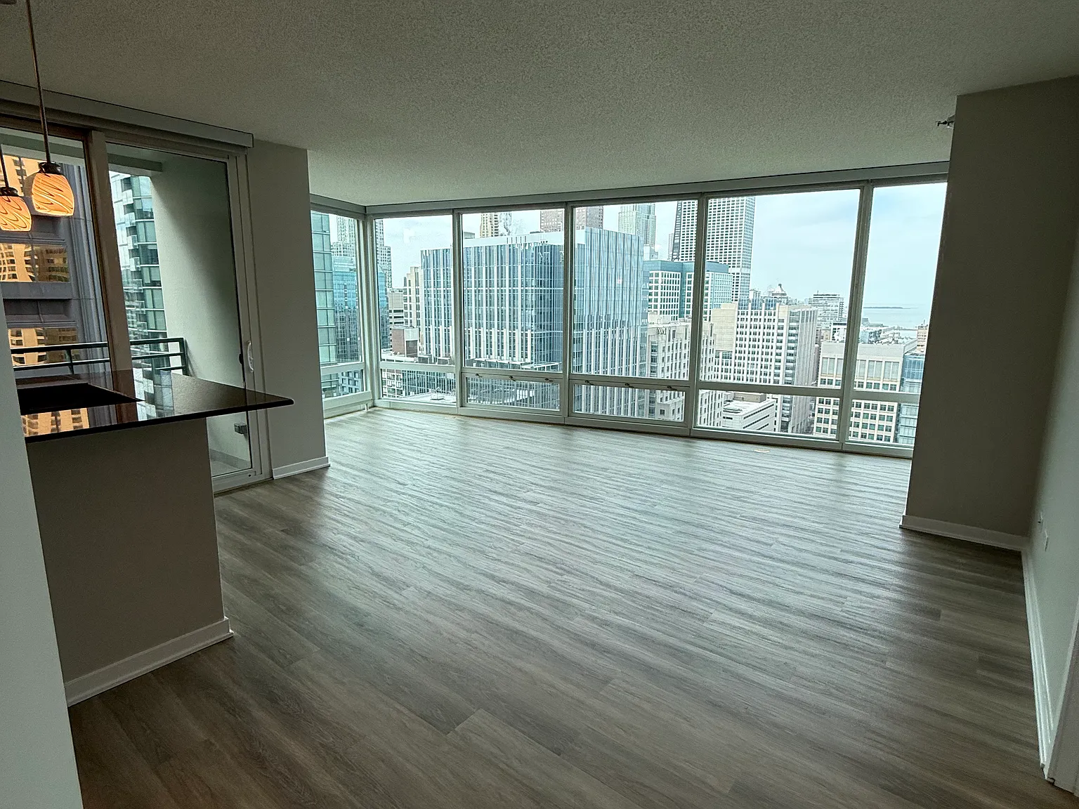 2 bed, 1278 sqft, $3,850 — Photo 1