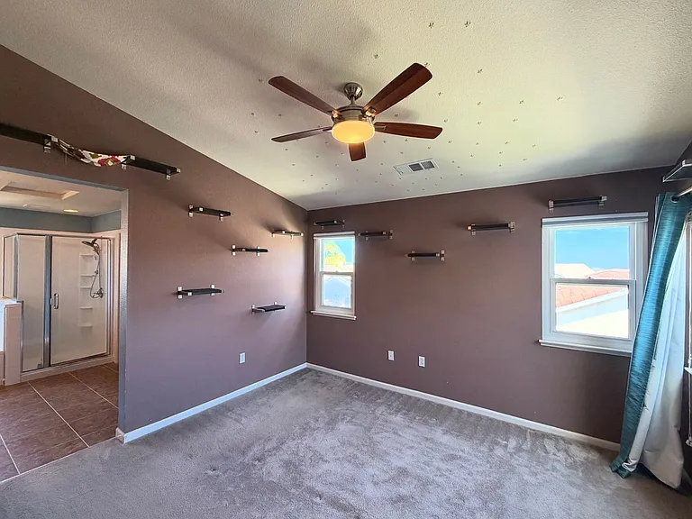 720 Legends Pl — Photo 17