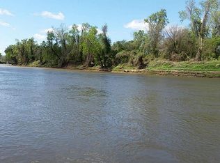 419 Pecan Valley Dr, Wharton, TX 77488