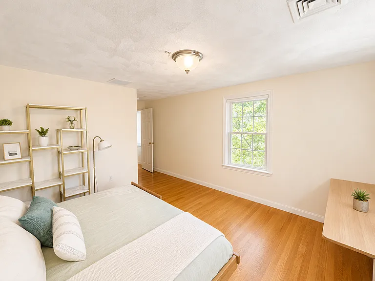 360A Charles St #1 — Photo 14