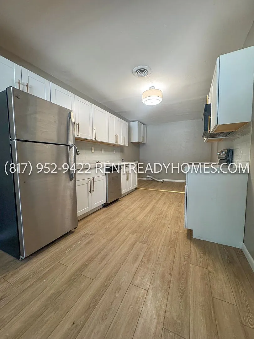 104 Twining Dr — Photo 2