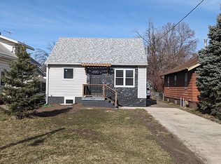 2312 E Grand Ave, Des Moines, IA 50317