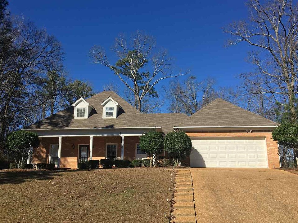 1st image of 143 Azalea Trails Dr