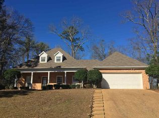 143 Azalea Trails Dr, Brandon, MS 39047