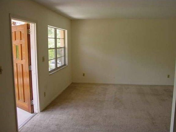 4th image of 1924 Golf View Ave Unit 15