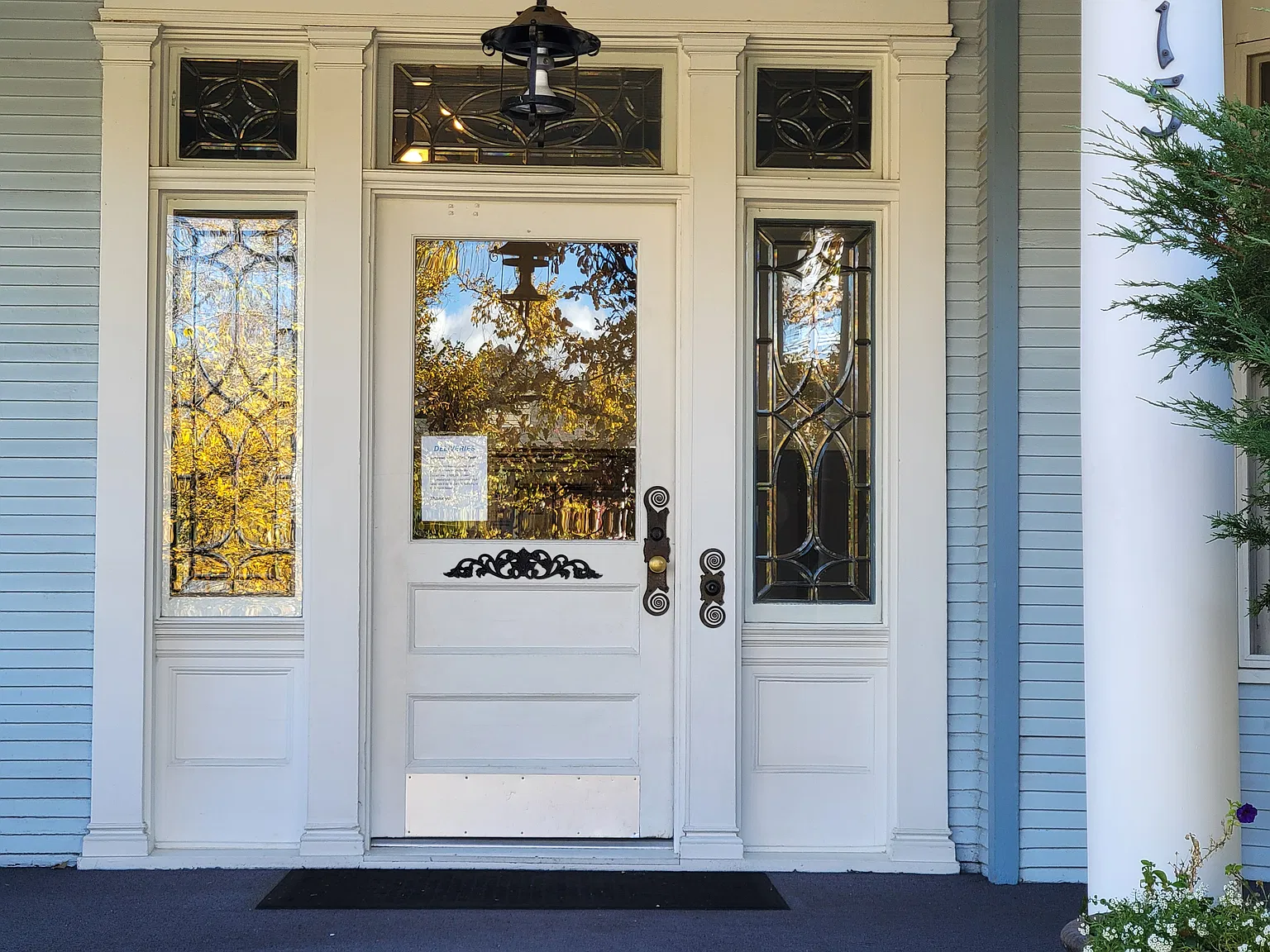 1215 N Nevada Ave — Photo 3