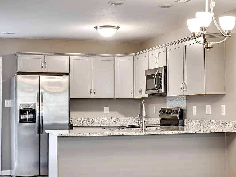 955 Big Sky Dr #Q — Photo 9