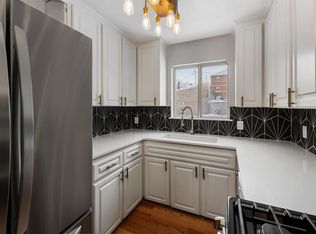 554 S 34th St APT 2, Omaha, NE 68105