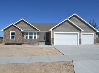 651 La Paloma Dr, Idaho Falls, ID 83404
