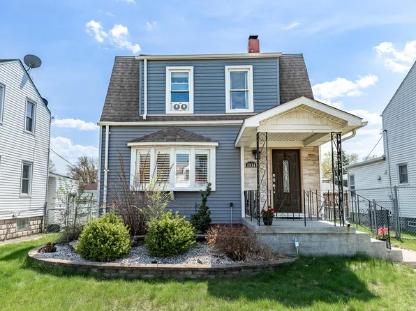 2936 Janet Pl, Hammond, IN 46323