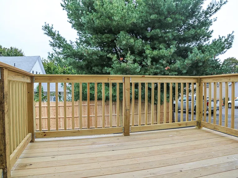 517 Admiral St — Photo 46