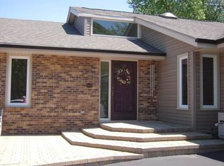 10409 Atwood Rd, Roscoe, IL 61073