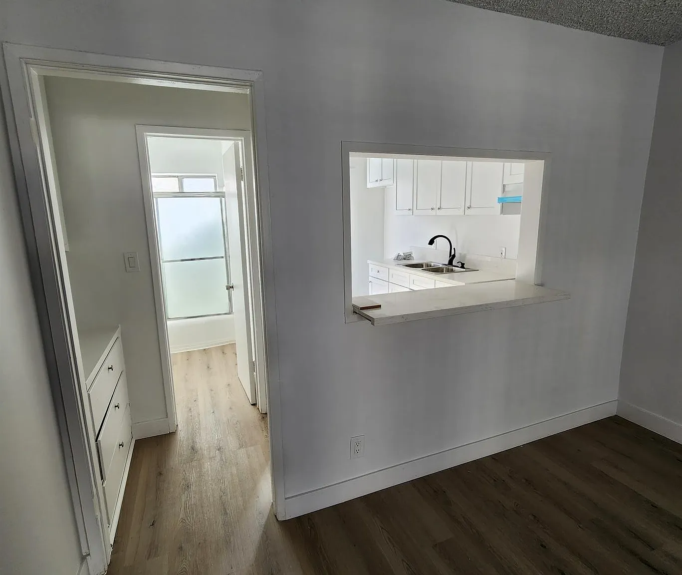 Studio, 378 sqft, $1,595 — Photo 3