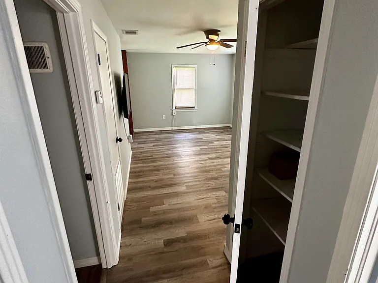 7809 Almark St — Photo 11