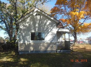 2421 W Calvert St, South Bend, IN 46613