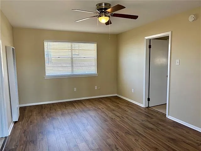 627 Jefferson Ave — Photo 8