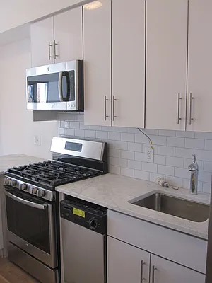 Rented by Donawald Realty INC | media 15