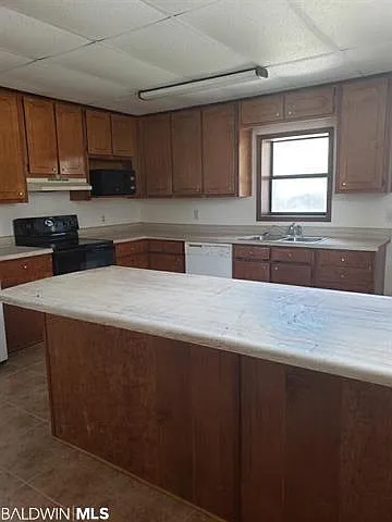 18413 Bull Springs Road - D — Photo 2