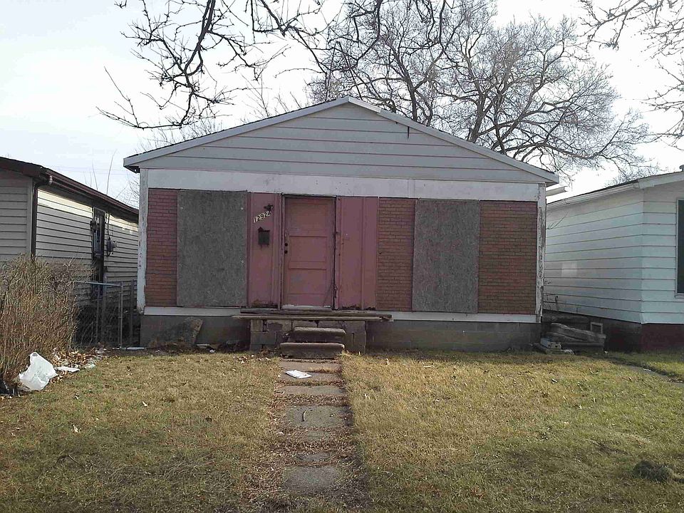 12924 E Canfield