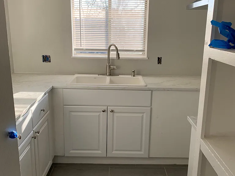 1535 Contour Dr — Photo 7