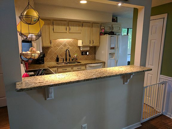 2nd image of 8324 Trail View Dr