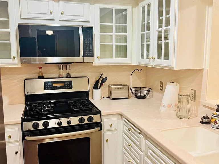 2890 Huntington Blvd #150 — Photo 19