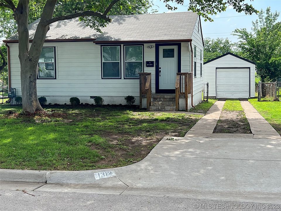 1st image of 1312 N Urbana Ave